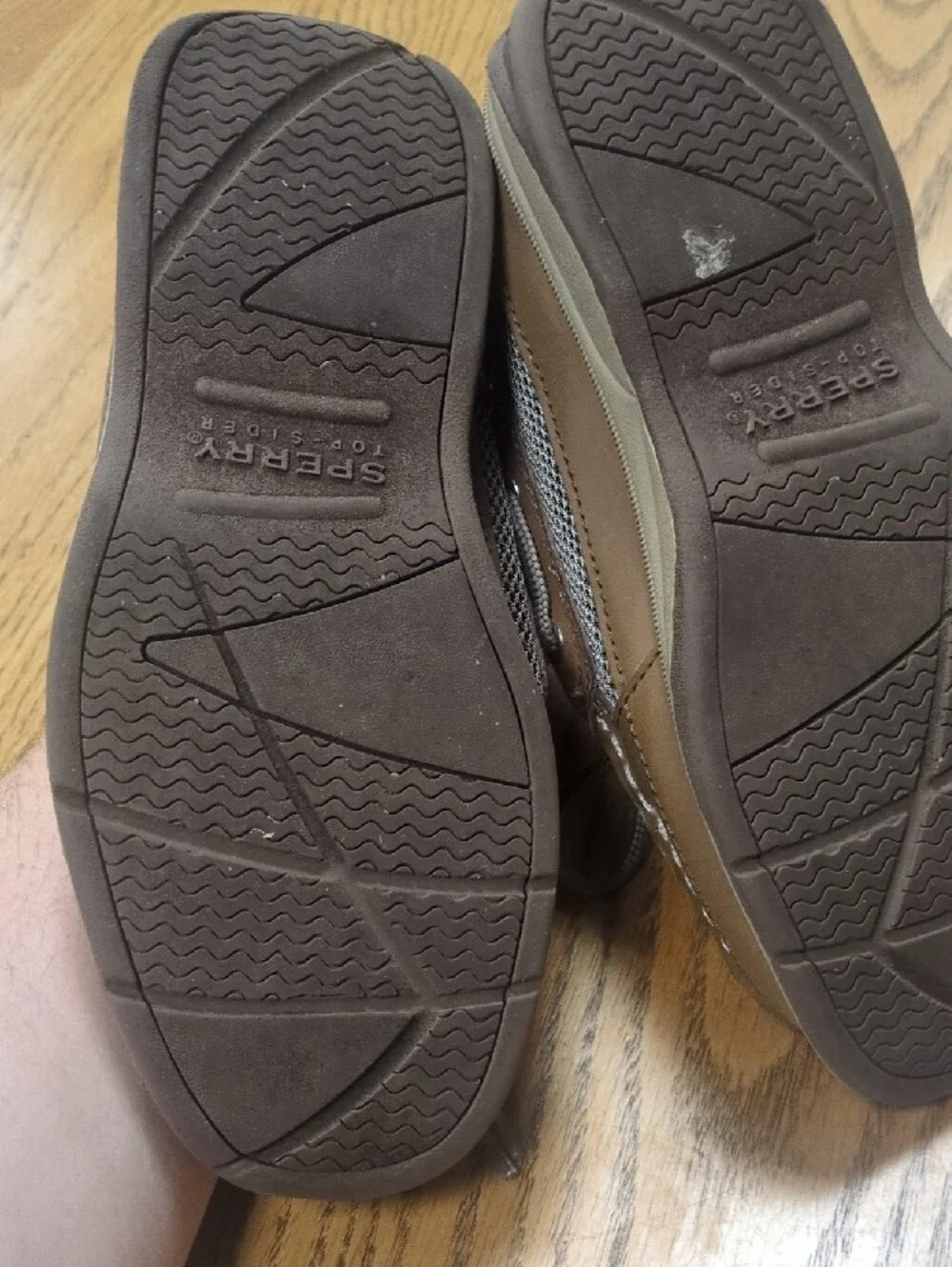 Sperry Tan Leather Kids Boat Shoes with Gray Laces